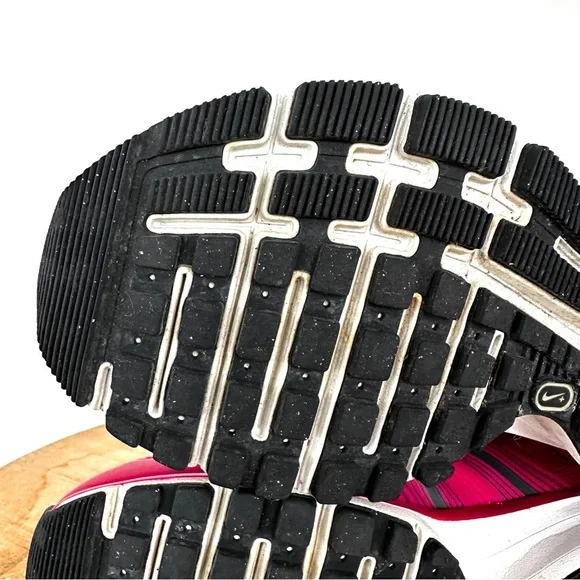 Nike Women's Fuchsia Sneakers with Black and White Accents - Picture 8 of 11